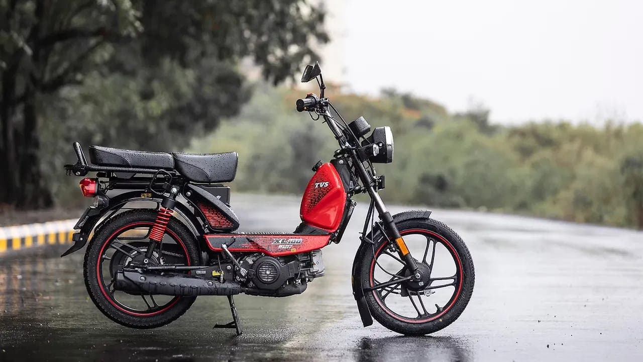 TVS XL 100 Heavy Duty right side view