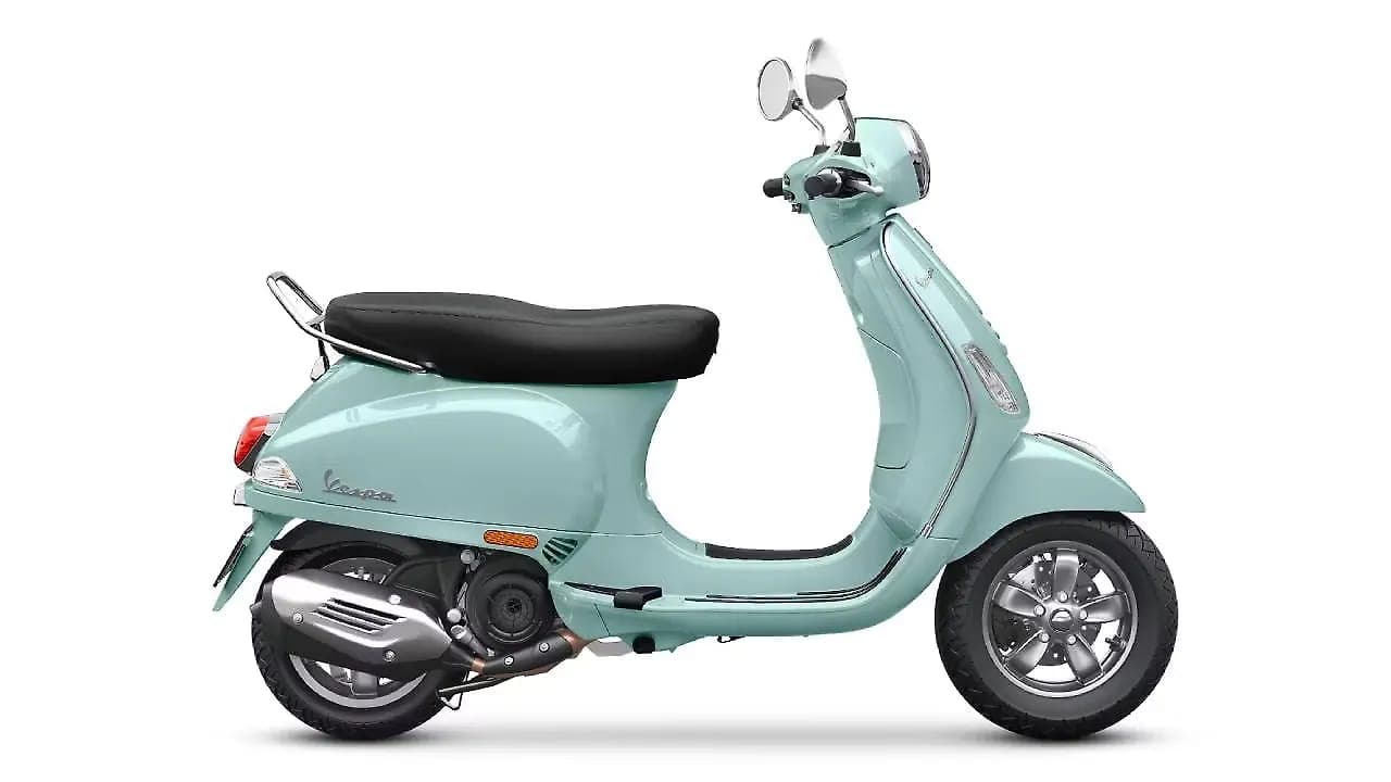Vespa 125 standard view