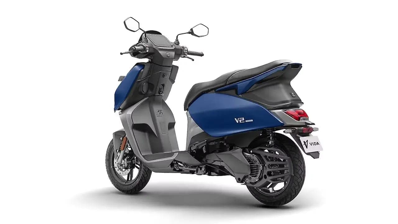 Vida V2 left rear three-quarter view