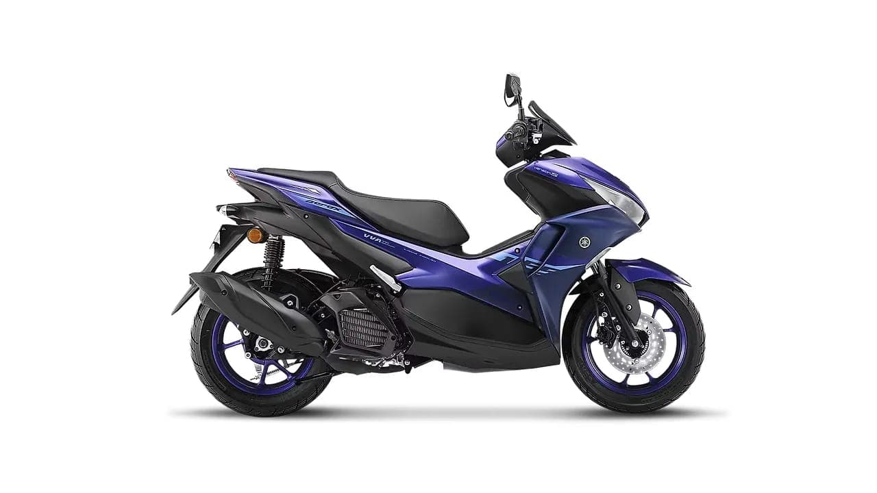 Yamaha Aerox 155 right side view