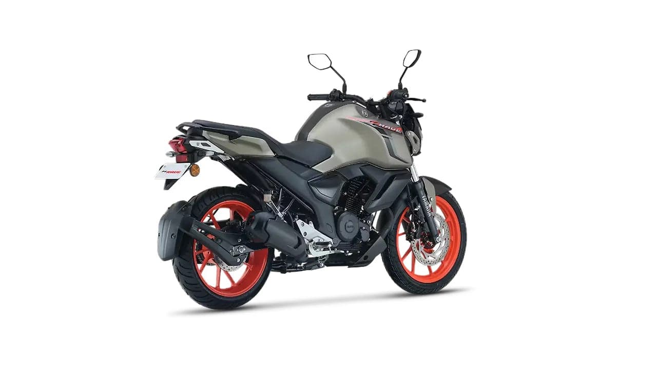 Yamaha FZ-Rave fz rave right rear three-quarter view