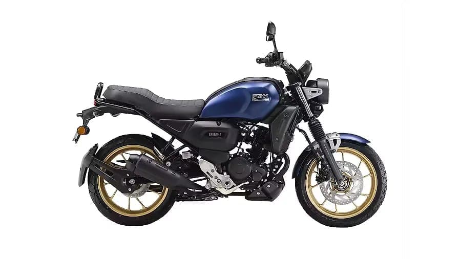 Yamaha FZ X right side view