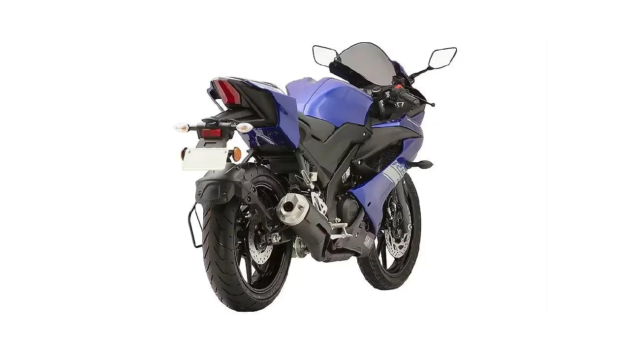 Yamaha R15S r15 s right rear three-quarter view