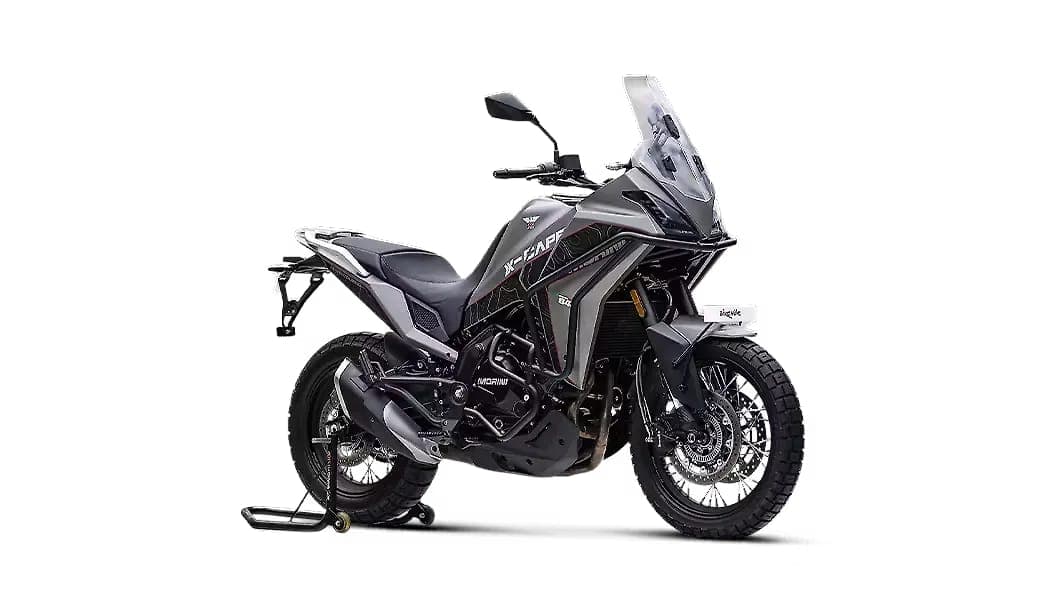 Moto Morini X-Cape x cape right front three-quarter view